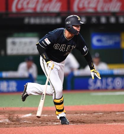 オリックスのドラ１・横山がプロ初安打「めちゃくちゃうれしいです！」初昇格即スタメンで四回に一塁内野安打