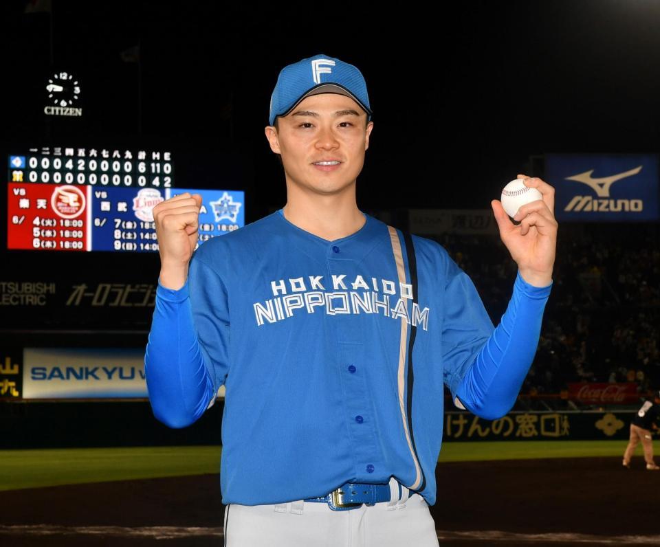 　今季６勝目を挙げた山崎（撮影・中田匡峻）