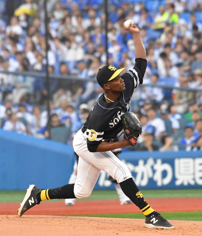 　好投するモイネロ（撮影・持木克友）