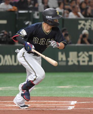 オリックスが今季初の４連勝　高卒２年目右腕の斎藤が５回無失点でプロ初勝利　４番・西川が３試合連続決勝打