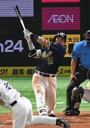 ヤクルト快勝！高卒ルーキー鈴木叶がデビュー戦でＶ打の離れ業　村上、サンタナ、オスナの計３発で圧倒