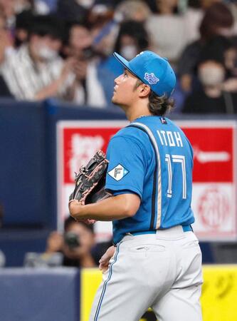 　６回途中、逆転を許して降板する伊藤