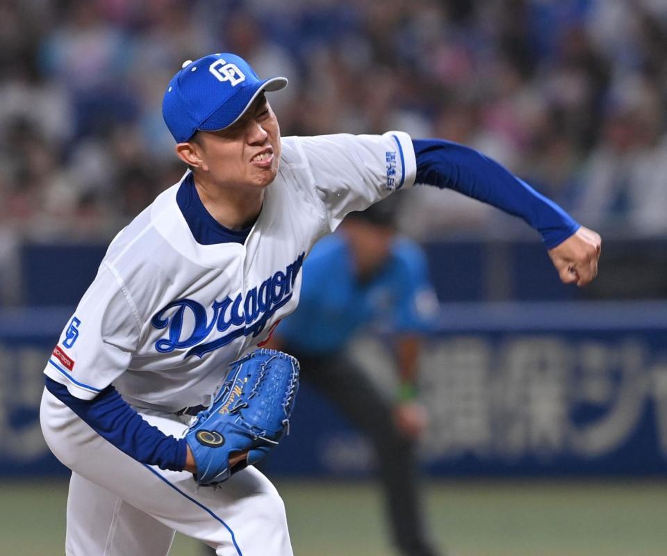 　先発し力投する松葉（撮影・市尻達拡）