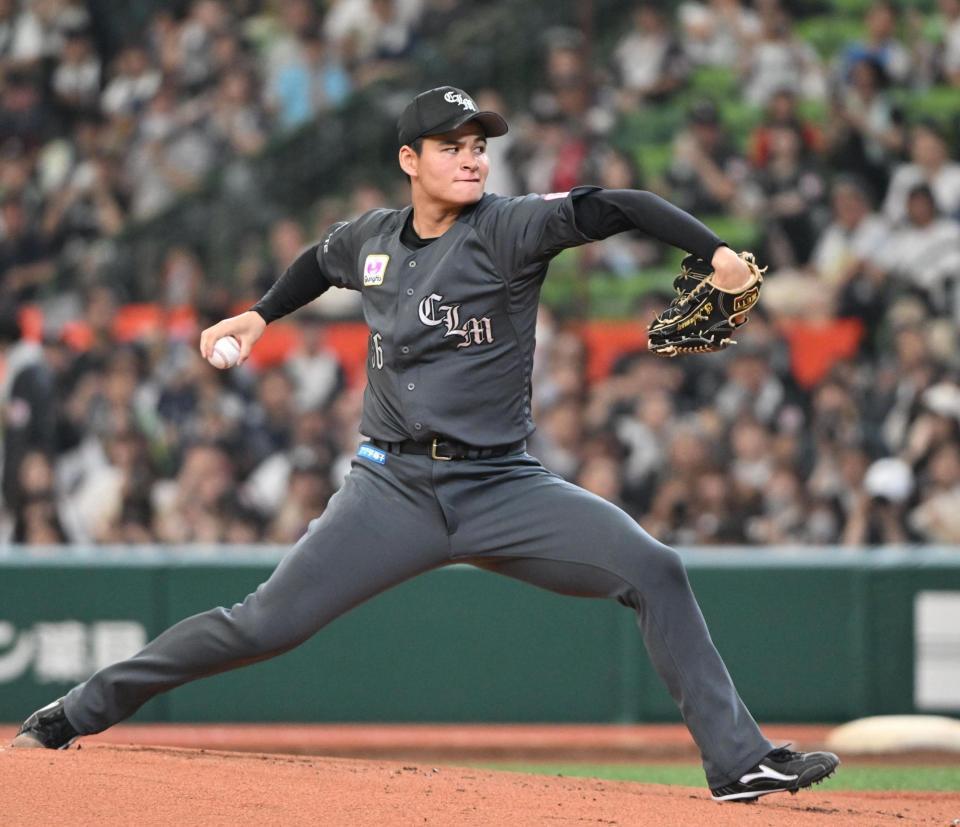 　力投する先発の中森