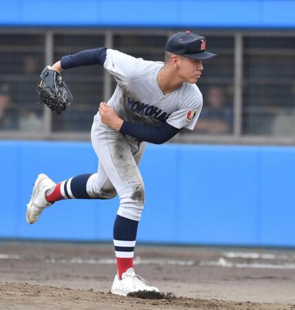 　３回無失点の横浜・小野（撮影・佐々木彰尚）