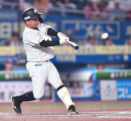 ＺＯＺＯマリンが魔境化　最大風速１９ｍ！？内野フライ取れず「ファースト二塁打」に　試合も大荒れ、楽天が五回までで１４失点　ＳＮＳ悲嘆「台風やん」