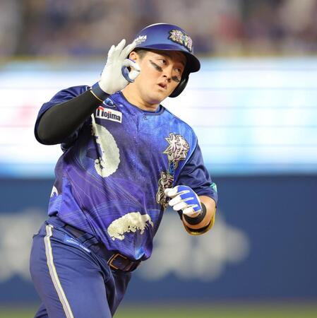 ＤｅＮＡが２連勝　首位巨人とゲーム差なしの２位浮上　浜口が完投で２勝目　牧１３号２ランなど４回まで毎回得点で圧倒