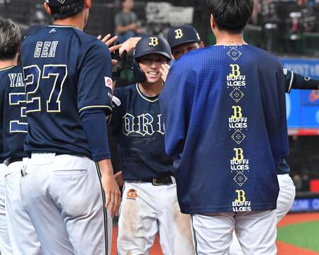 オリックスが延長戦制す　太田が決勝打