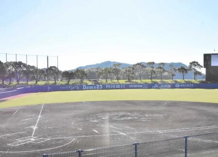 　春野総合運動公園野球場