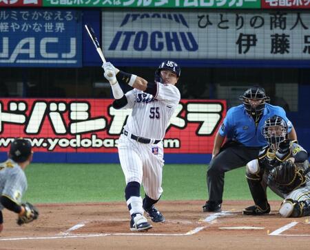 ヤクルト・村上　２１号Ｖ２ラン　正念場９連戦連勝発進　“原点回帰”の登場曲で値千金の一発