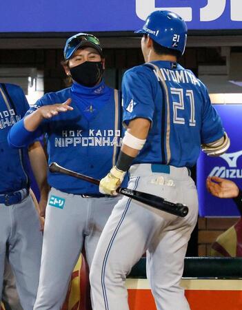 日本ハム・清宮　値千金弾　前夜は走塁ミス「反省しなきゃいけないけど、しっかり切り替えて臨めた」