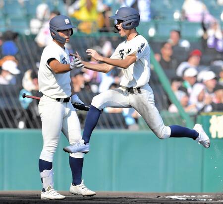 西日本短大付　甲子園で初の２桁１３得点快勝！今大会最多得点で優勝した１９９２年以来の夏２勝　鮮やか先制攻撃で勢いに乗る