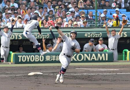 青森山田が２５年ぶりに８強入り　４番・原田の先制２ランに甲子園騒然「バックスピンかけるように打った」