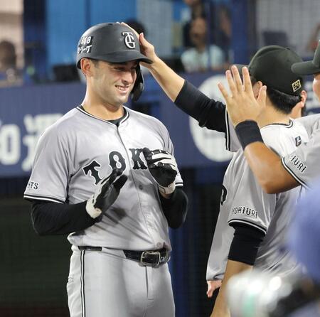 巨人　１１点大勝！広島と０差　初３番モンテス大的中！今季３度目猛打賞