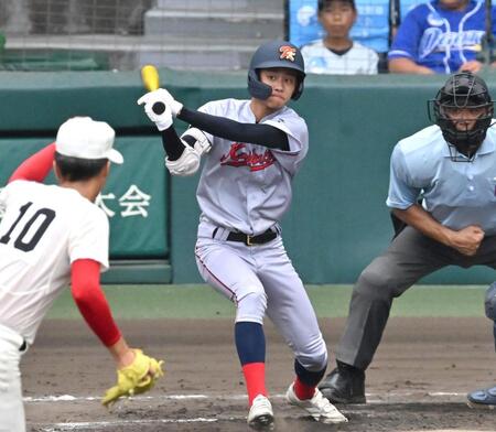 不運の智弁学園　甲子園でイレギュラー連発　ことごとく京都国際の得点に結びつく　解説者も「通常こんなことはないんですが」