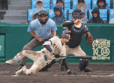 　６回、大社・園山がスクイズを失敗する