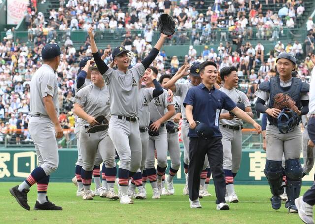 青森山田が春夏通じて初の4強！1－0で滋賀学園を下す エース関が好