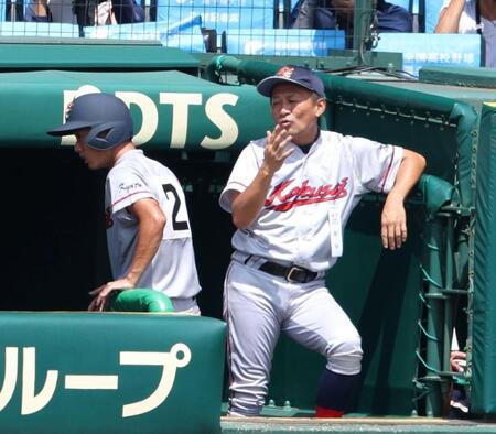 初決勝の京都国際・小牧監督「駄目か…」も相手エース登板で「スイッチ入れていただいた」