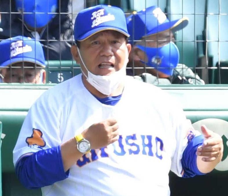 　県岐阜商・鍛治舎監督