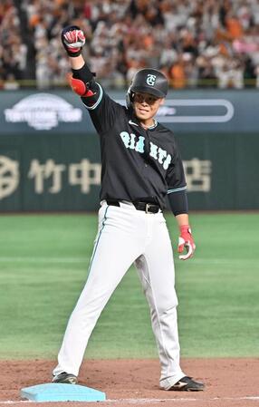 巨人　敗戦＆首位陥落が一転して延長戦へ　九回２死、敵失から代打・中山が同点適時打　阿部監督執念采配実る