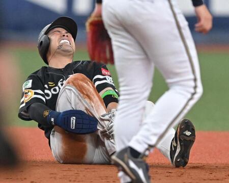 ソフトバンク・近藤健介は右足関節捻挫　球団が発表　１６日・オリックス戦の走塁時に痛める　復帰時期は再診後に発表