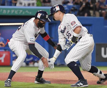 ヤクルト・村上　４年連続３０号「目標はもう少し高いところにあったので」　２打席連発も惜敗に喜びなし　