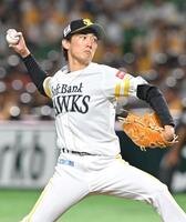 　先発し力投する大津（撮影・石井剣太郎）