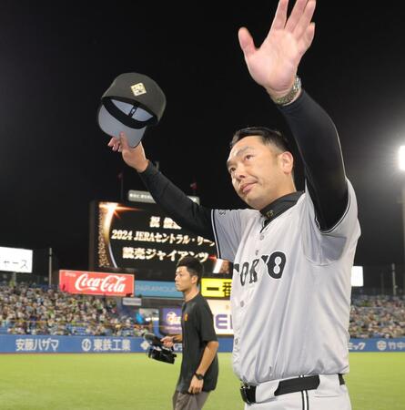 巨人・阿部監督が“悲鳴”　リーグ制覇から一夜「ＬＩＮＥがえげつなくて」お祝いメッセージに感謝