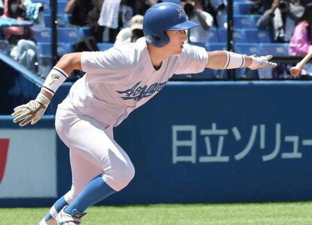 プロ注目の青学大・佐々木泰が初回に死球受け交代　ドラ１候補の西川史礁も死球によるケガで離脱中