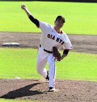 　オリックス戦に登板した菅野