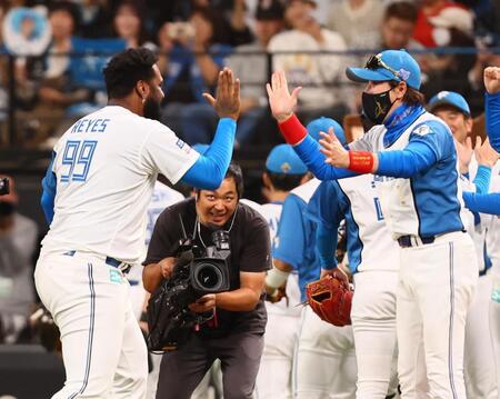 【一問一答】日本ハム・新庄監督が地元の大応援に感動「凄かった」「北海道のファンは大人しい印象が強かったが」