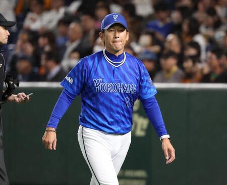 ＤｅＮＡ・三浦監督が被弾の山崎をかばう「チームで戦っていることだから」　先発・浜口は「予定より１回多くいってくれた」