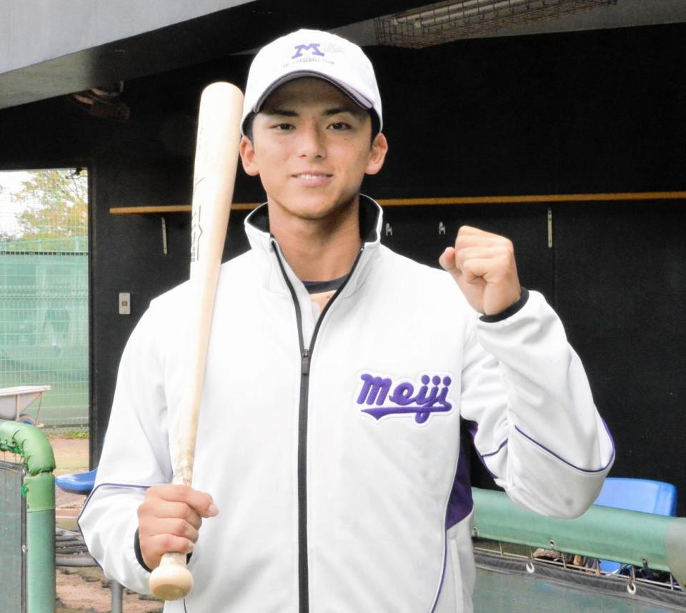 　優勝決定戦へ向け意気込みを語った明大・宗山