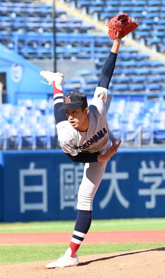 ６回、２番手として登板し好投する横浜・織田（撮影・園田高夫）