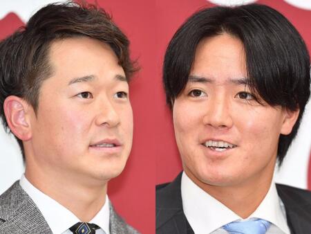 　巨人・中川皓太投手（左）と郡拓也捕手