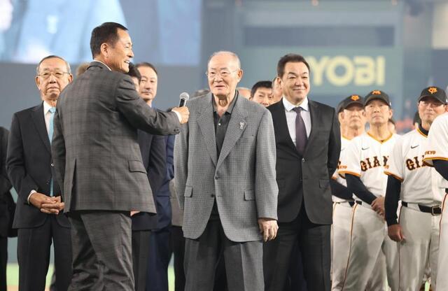 激変！　巨人・張本勲氏が凛とした姿