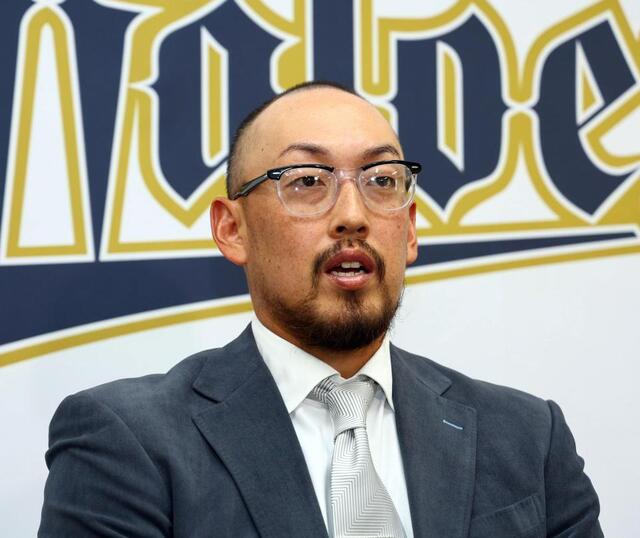 BBM 2023 2nd オリックス  平野佳寿 オリックス 平野佳寿が5500万減の1億6500万円でサイン 2年