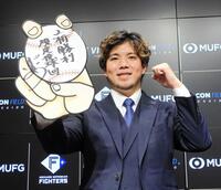 　契約を更改した金村。来季は２ケタ勝利と規定投球回数クリアを目標に掲げる