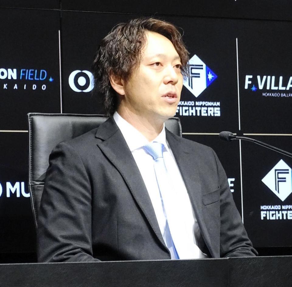 　契約更改した宮西