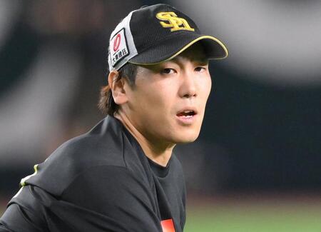 ソフトバンク・三笠ＧＭ「残念」　石川ＦＡ移籍に、小久保監督「残ってほしかったけど、自分が得た権利だから」