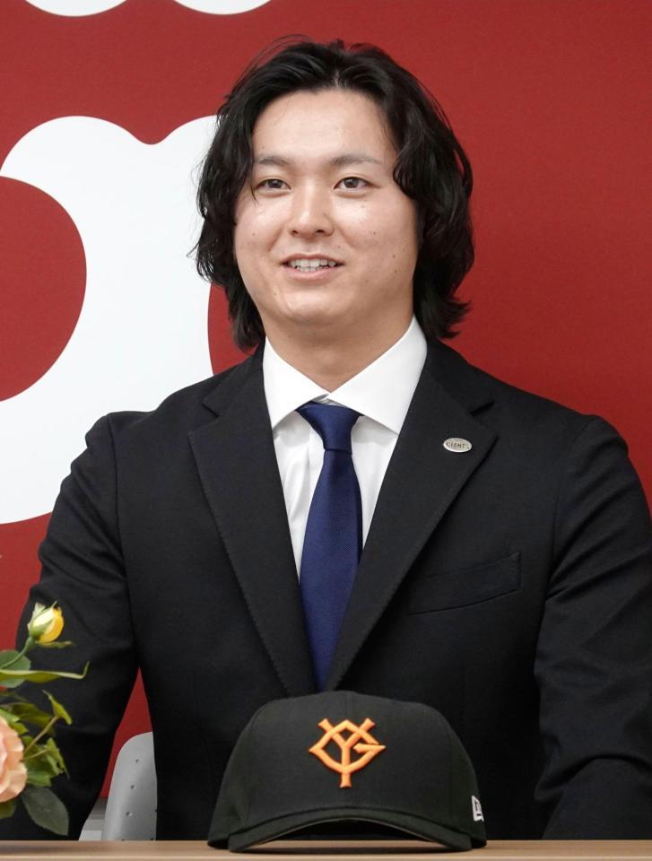 巨人 現役ドラフトで移籍の田中瑛斗が入団会見「日本一に貢献できる