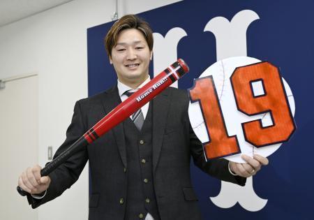 広島・床田は１・５億円　チーム最多１１勝