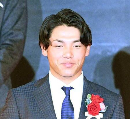 楽天　ＦＡ移籍茂木の人的補償でヤクルト・小森を獲得「とても驚いています」