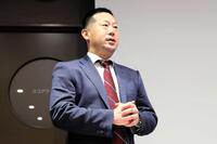 　球団事務所で行われた監督コーチ会議に出席した三木監督（代表撮影）