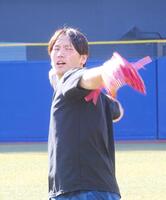 　自主トレを公開したロッテの石川柊