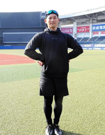 　自主トレを公開した荻野