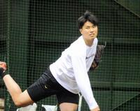 　自主トレを公開した渡辺翔