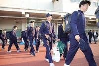 　センバツ出場が叶わなかったが、夏に向けて早速練習に向かう大高大高ナイン（撮影・坂部計介）