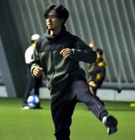 アップをする上沢