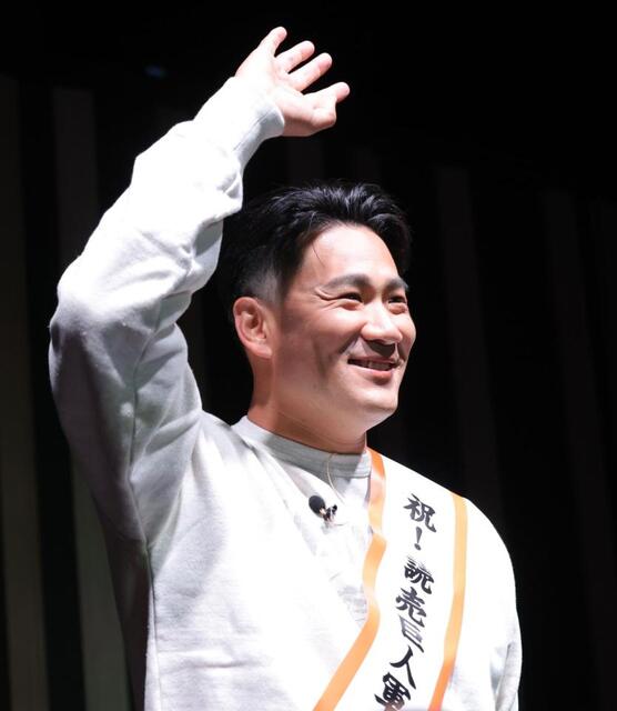 巨人・田中将がももクロとイベント 「みんなのハートにストライク